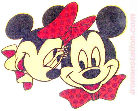 Mickey Mouse and Minnie Disney Vintage 70s Iron On tee shirt Mickey Mouse and Minnie Disney Vintage 70s Iron On tee shirt