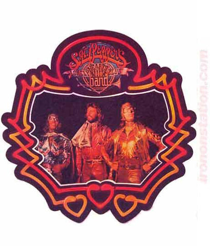 beatles, sgt peppers, lonely hearts, vintage, 70s, t-shirt, iron-on, band tees